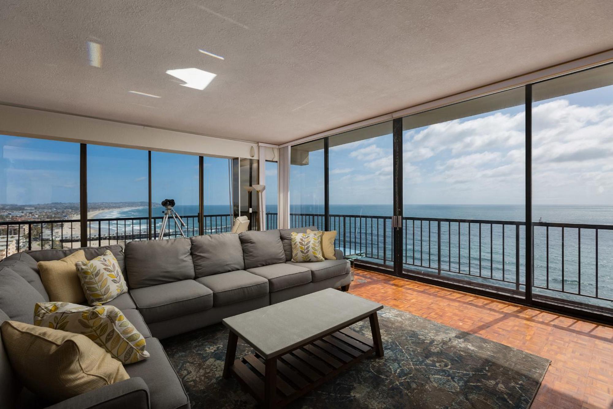 Capri By The Sea By All Seasons Resort Lodging San Diego Exteriör bild